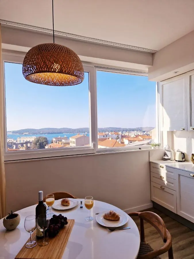 Arena Sunset, Sea Coloseum View, 2 Rooms Free Parking Pula Croatia